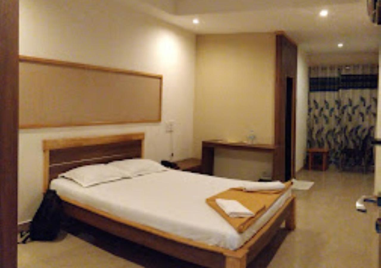 Hotel Jaltarang Kalmath Kankavali Exterior photo